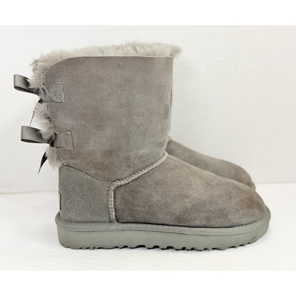 UGG Bailey Bow II Gray Suede Sheepskin Boots Women's US 6 Style‎ 1016225